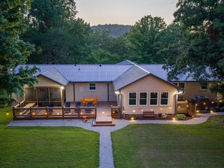 15 Acres and Home in Williamsport