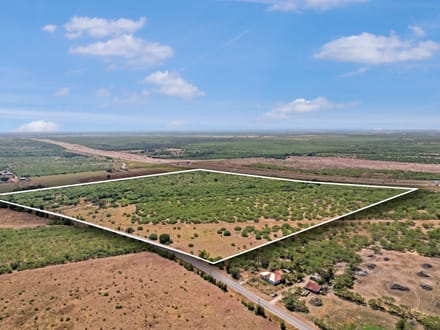 6484 St Park Rd. Lockhart, TX 78644