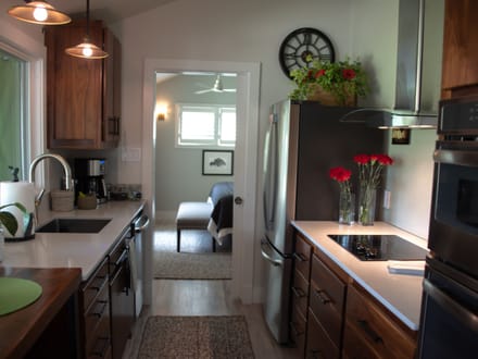 Shepard Hill Road Cottage and 9+ Acres