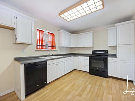 Cabin Styled Home with Impressive Garage in Fredonia