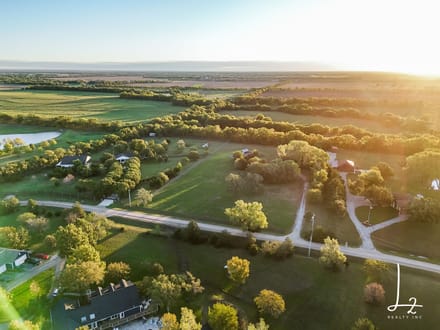 Home on Acreage Auction near Derby