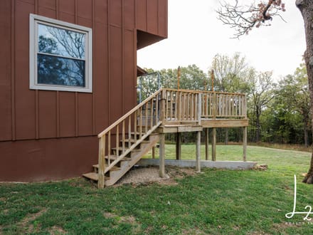 Big Hill Lake Dream Home - Lake Living, Recreation and Country Comfort