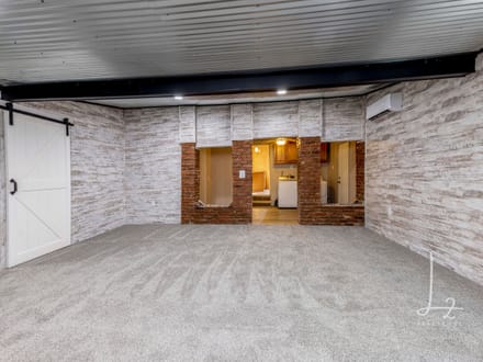 Fresh New Look -204 N Perry Howard