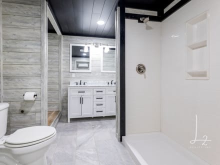 Fresh New Look -204 N Perry Howard