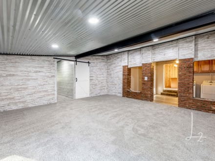 Fresh New Look -204 N Perry Howard