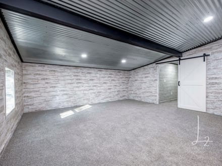 Fresh New Look -204 N Perry Howard