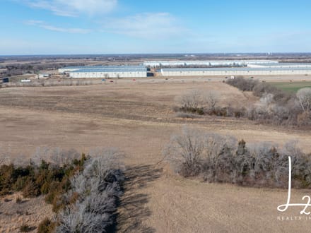 Prime Development Land in Park City, KS