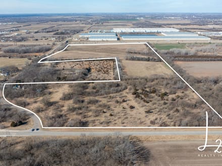 Prime Development Land in Park City, KS
