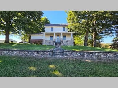 175± Acres of Tillable Cropland, Woods & a Beautiful Country Homestead with Multiple Tracts offered in 5 tracts 