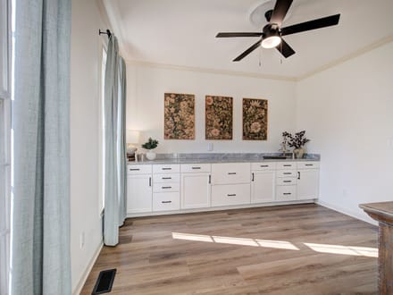 Beautiful  Brick Home on the Golf Course in Meadow Lakes!