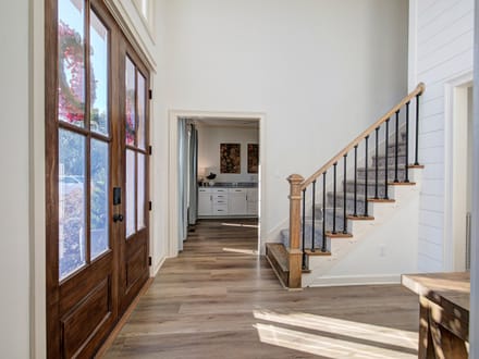Beautiful  Brick Home on the Golf Course in Meadow Lakes!