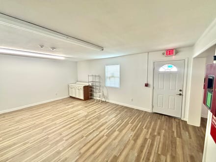 VERSATILE RESIDENTIAL OR COMMERCIAL PROPERTY | VALLIANT, OKLAHOMA