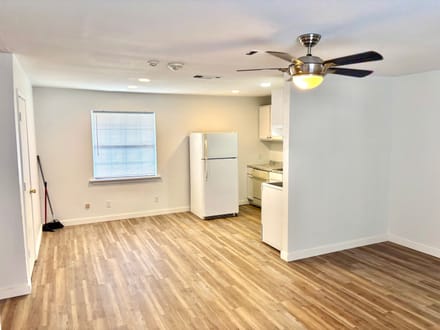 VERSATILE RESIDENTIAL OR COMMERCIAL PROPERTY | VALLIANT, OKLAHOMA