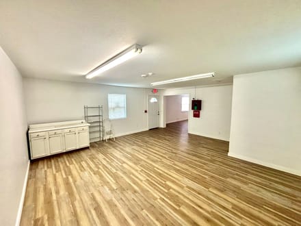 VERSATILE RESIDENTIAL OR COMMERCIAL PROPERTY | VALLIANT, OKLAHOMA