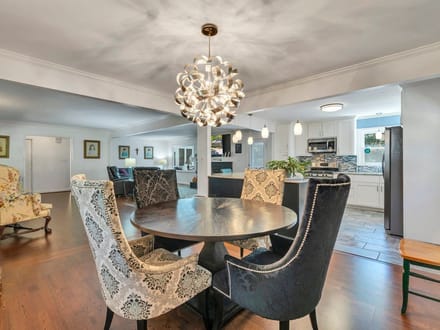 Stunning Chatmoss Home Featuring Modern Finishes, In-Ground Pool & Exceptional Entertaining Spaces