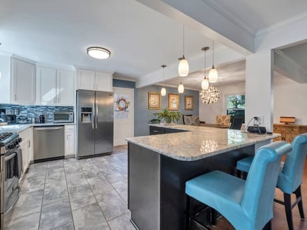 Stunning Chatmoss Home Featuring Modern Finishes, In-Ground Pool & Exceptional Entertaining Spaces