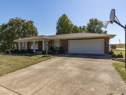 78 Oakwood Dr., Ste. Genevieve, MO-Ste. Genevieve Co.