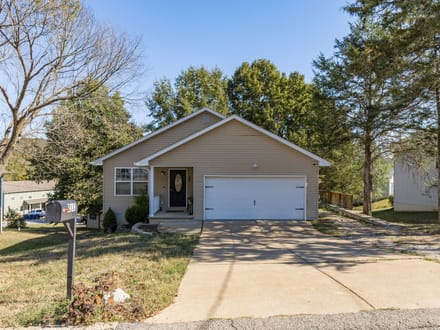 2113 Meadow Brook Drive, De Soto, MO-Jefferson Co.