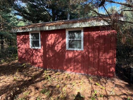 10 acres, Wooded, Off Grid Cabin, Pond, 7425 Rossman Rd, Kingston MI 48741