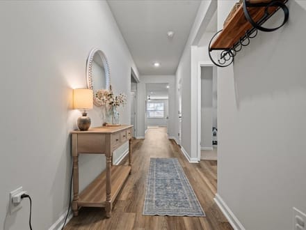 2035 E Paces Trail