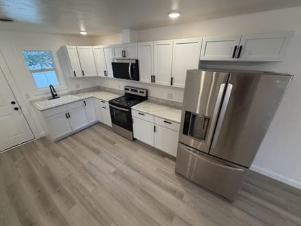 612 E 3rd Street, Paxton, NE