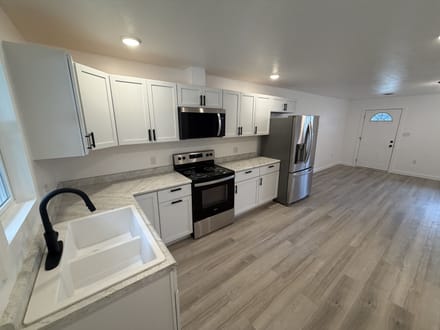 612 E 3rd Street, Paxton, NE