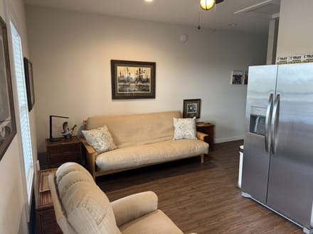Unit 5 Lakeside Lodge Building 3