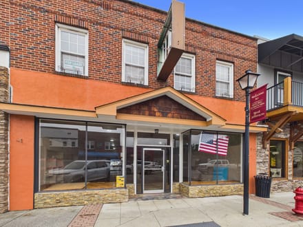 Commercial Building for Sale in Downtown West Jefferson 