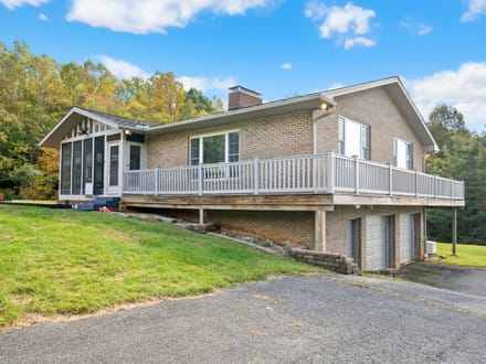 Offering #1 – +/- 18.064 Acres with Country Home