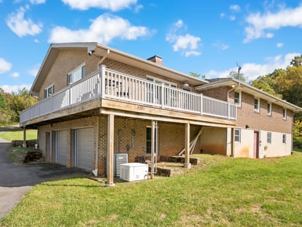 Offering #1 – +/- 18.064 Acres with Country Home