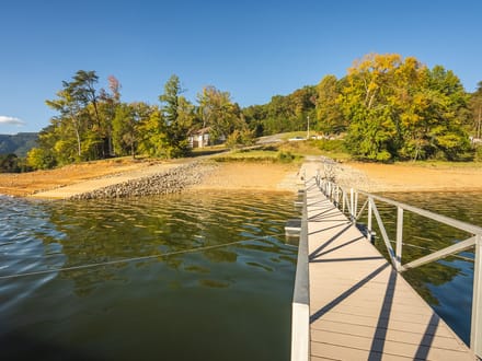 Waterfront Lot for Sale on Cherokee Lake in Whitesburg, TN!
