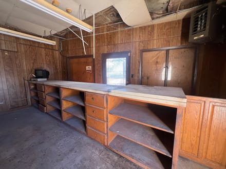 201 Chiz St., Shaw