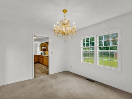 324 NE Fraleigh Drive 