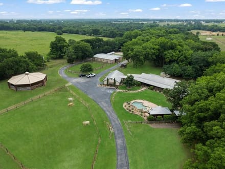 15 Acre equestrian lease Aubrey 