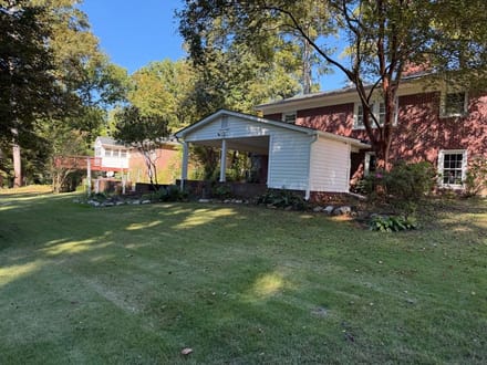 122 Woodland Road, Rockingham