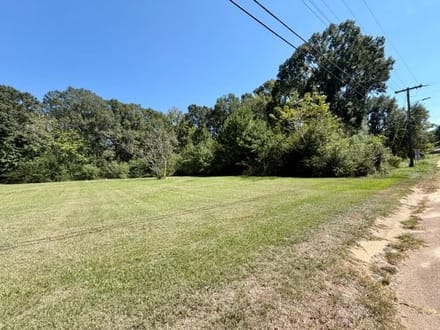 1.09 Acres-Commercial or Residential