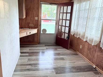 Charming 1 1/2 Story Property in Great Bend,KS