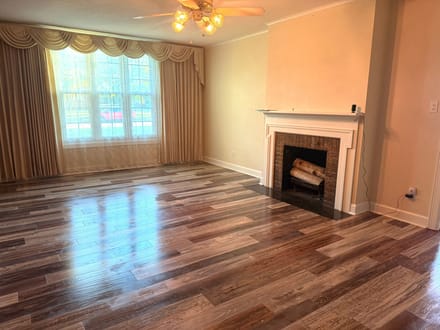 Charming 1 1/2 Story Property in Great Bend,KS