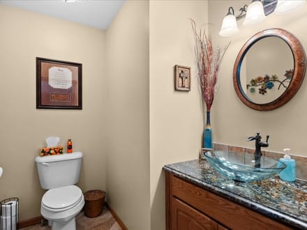 Custom-Built 6-Bedroom 5-Bathroom Home in Ellinwood, KS 