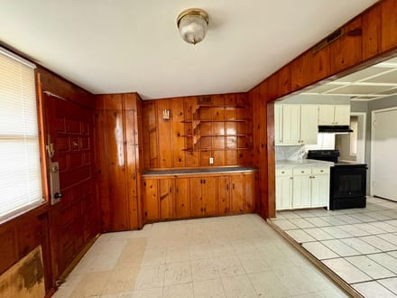 418 N 12th