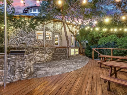 Hill Country Venue
