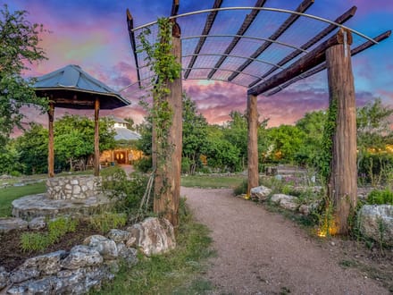 Hill Country Venue