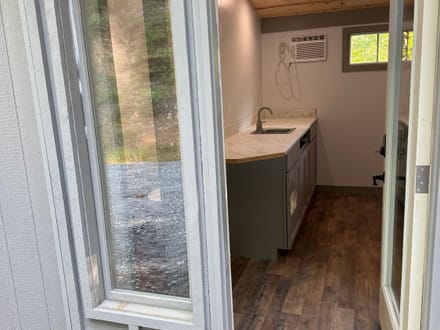 3.7+/-Ac With Tiny Studio in Jackson County!