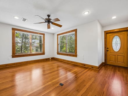 Brick Cottage for Sale in Historic Kingsland!