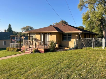 200 E. Elm Street - Bloomfield, NE
