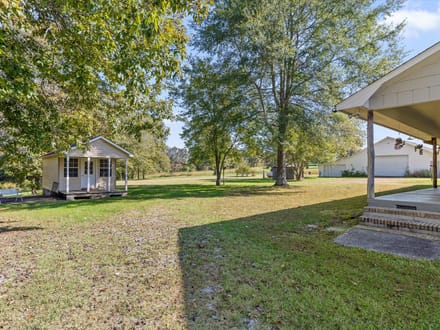 Beautiful Farmhouse with Rolling Pastureland