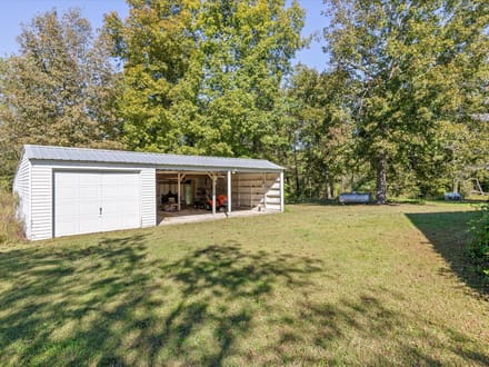 Beautiful Farmhouse with Rolling Pastureland