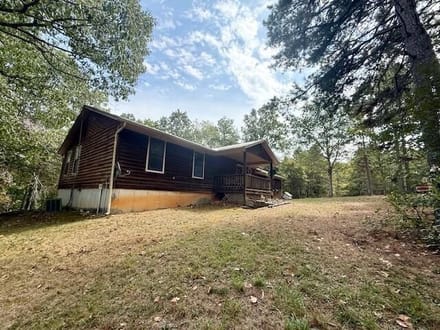 10 Acres, 4 Bed/2 Bath, Private, Shannon County 