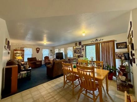 10 Acres, 4 Bed/2 Bath, Private, Shannon County 