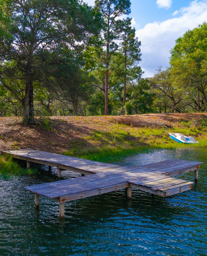 40 Acre Country Retreat | 1.5 hrs to Houston 2 hrs to Austin